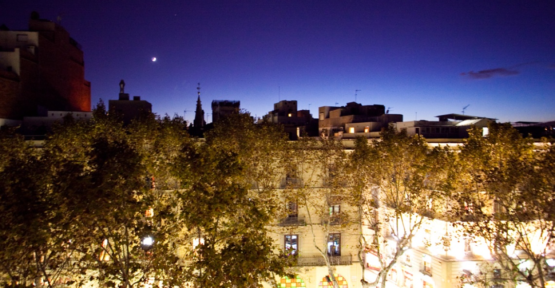 La Rambla Passatge Bacardi Apartment In Las Ramblas Of Barcelona